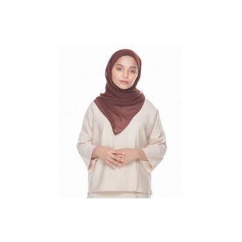 Tattiya Aesya Shawl Almond